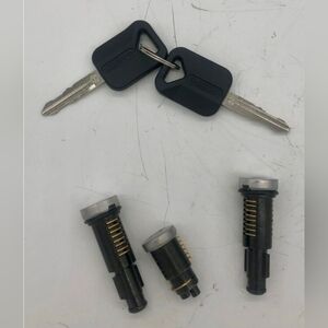 VOLVO 23087811 - LOCK KIT - Volvo (23087811)